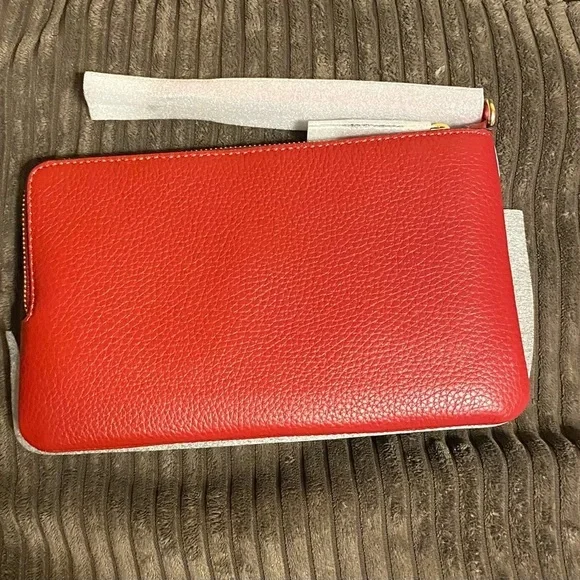 NEW-Authentic COACH PVC Double Zip Wallet In Signature Canvas
